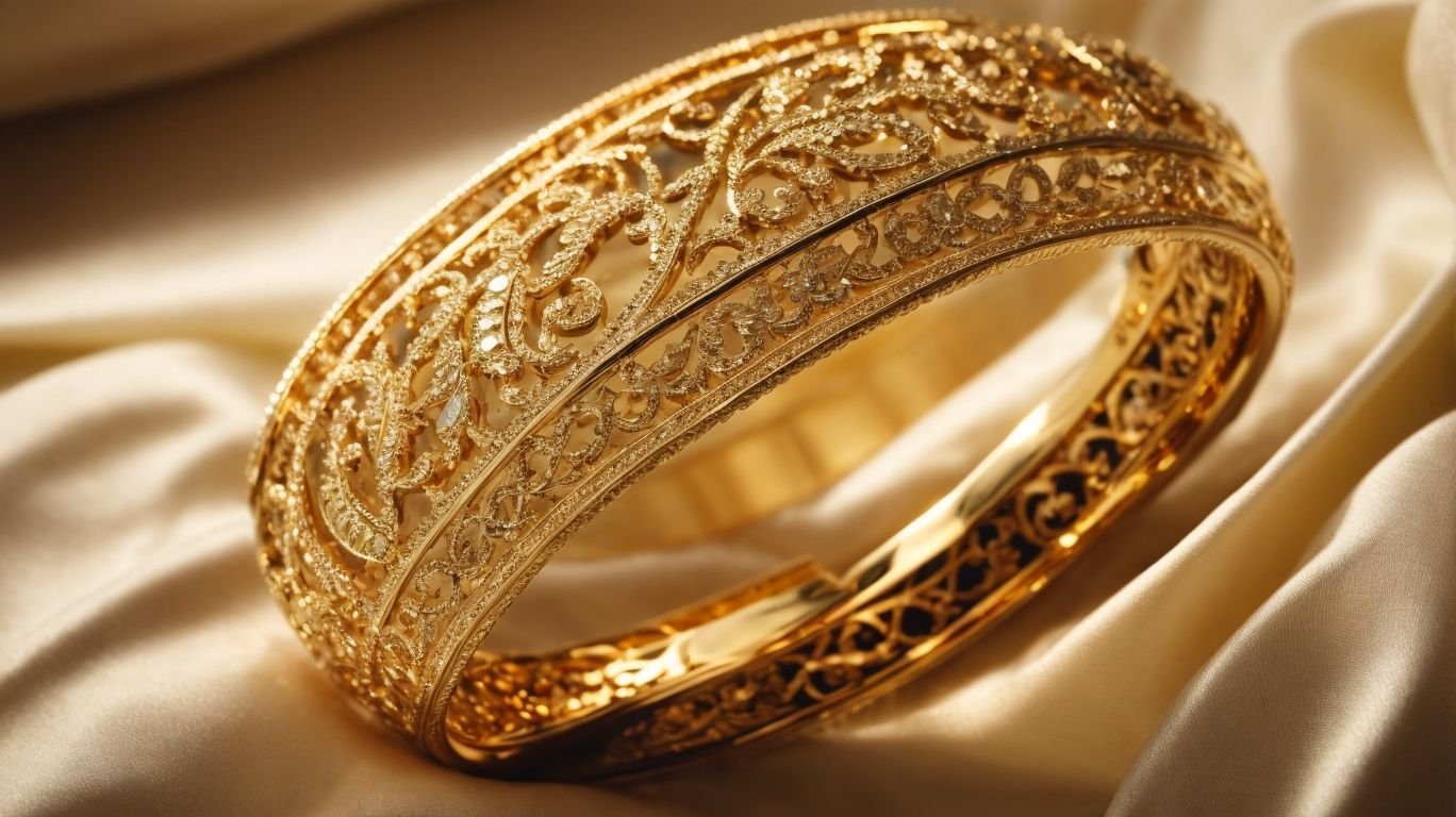 What Are the Factors to Consider When Buying Gold Jewelry Online? - Buy gold jewelry online 